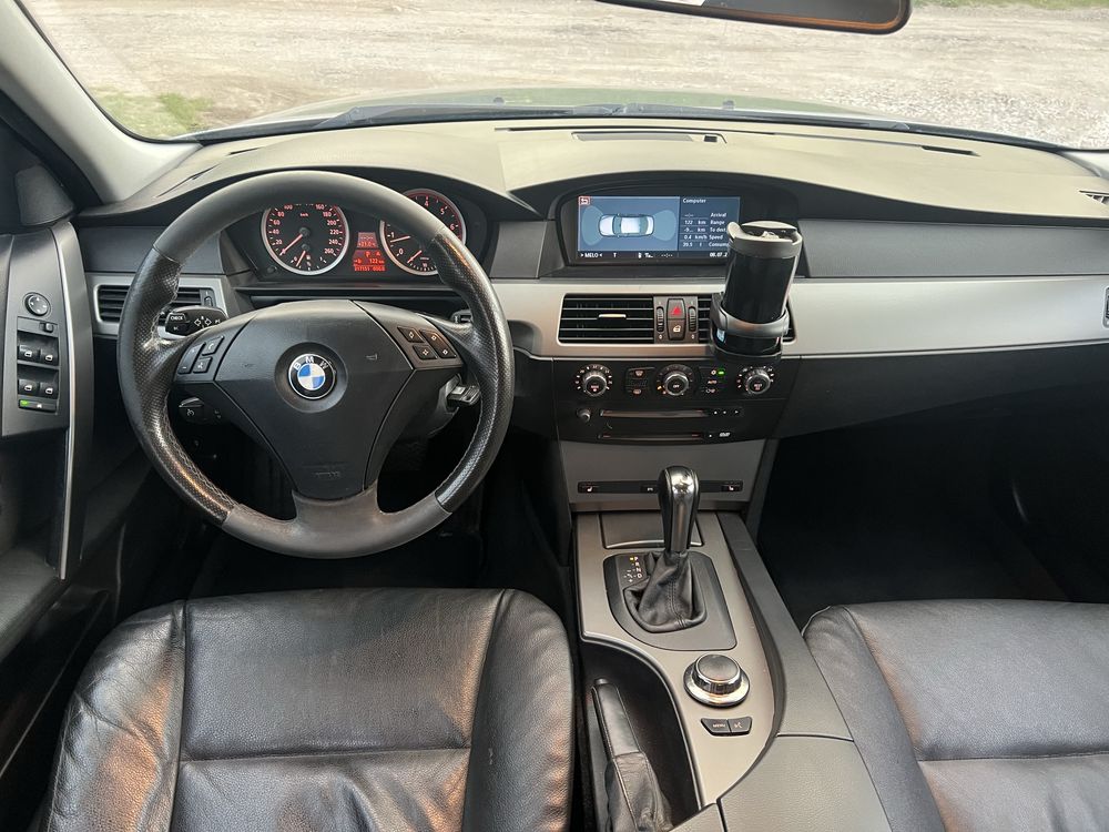 Bmw E60 525i  z Niemiec B.ŁADNA