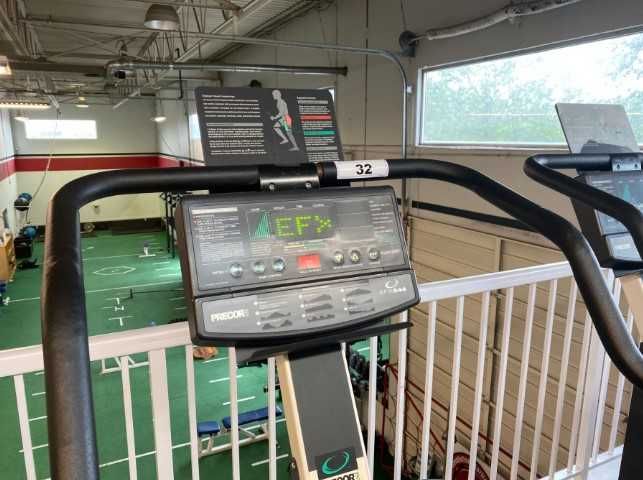 Elíptica Precor EFX 544