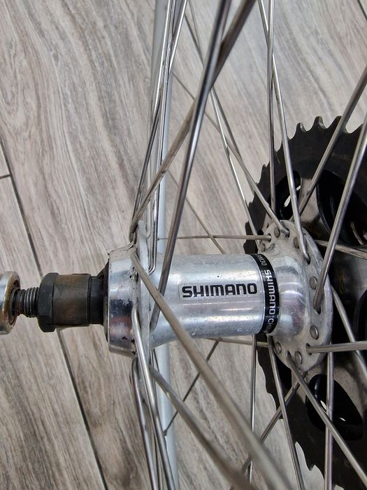 Koła do roweru komplet z prądnicą 28 cali