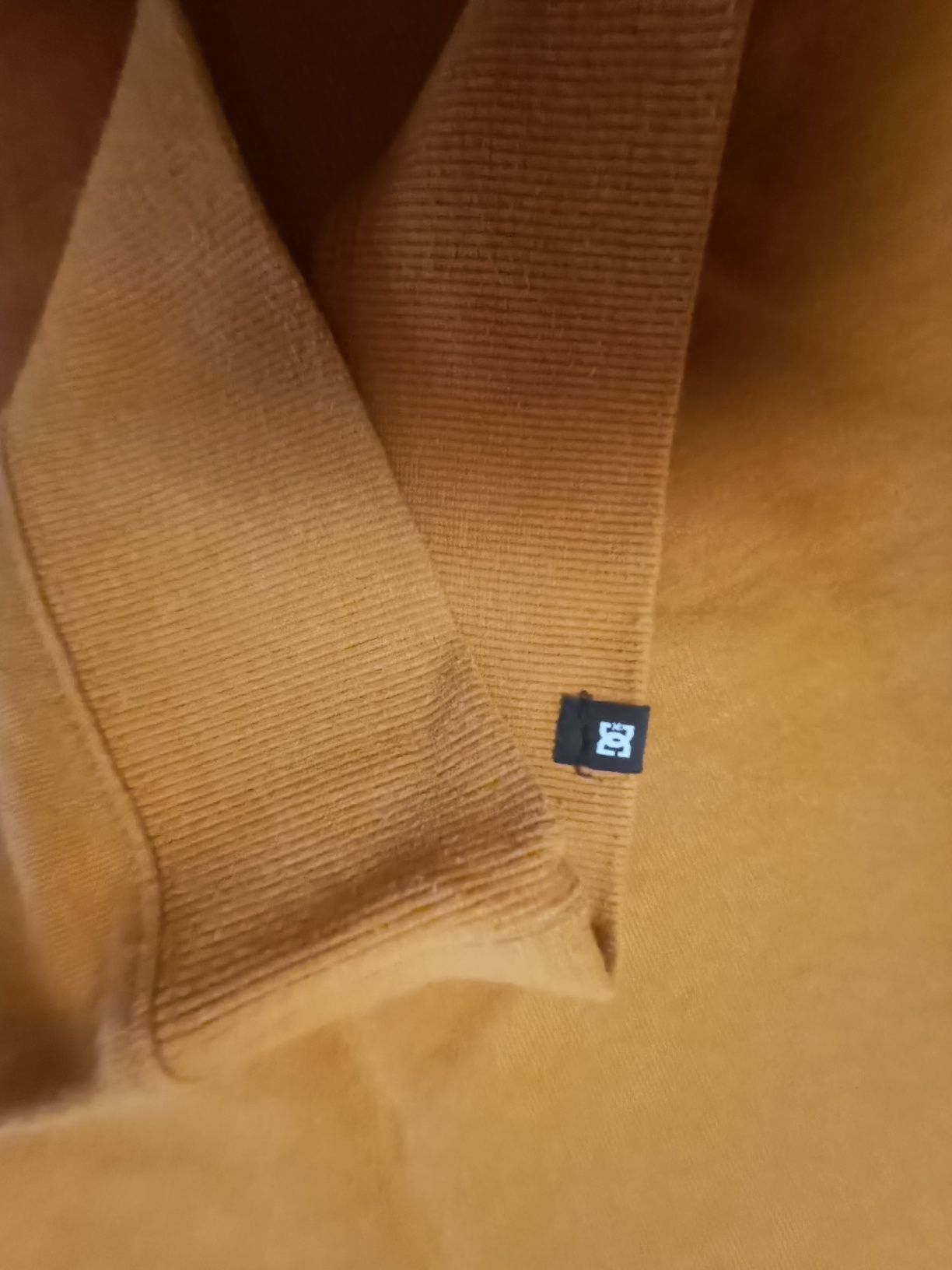 Camisola DC (sweatshirt)