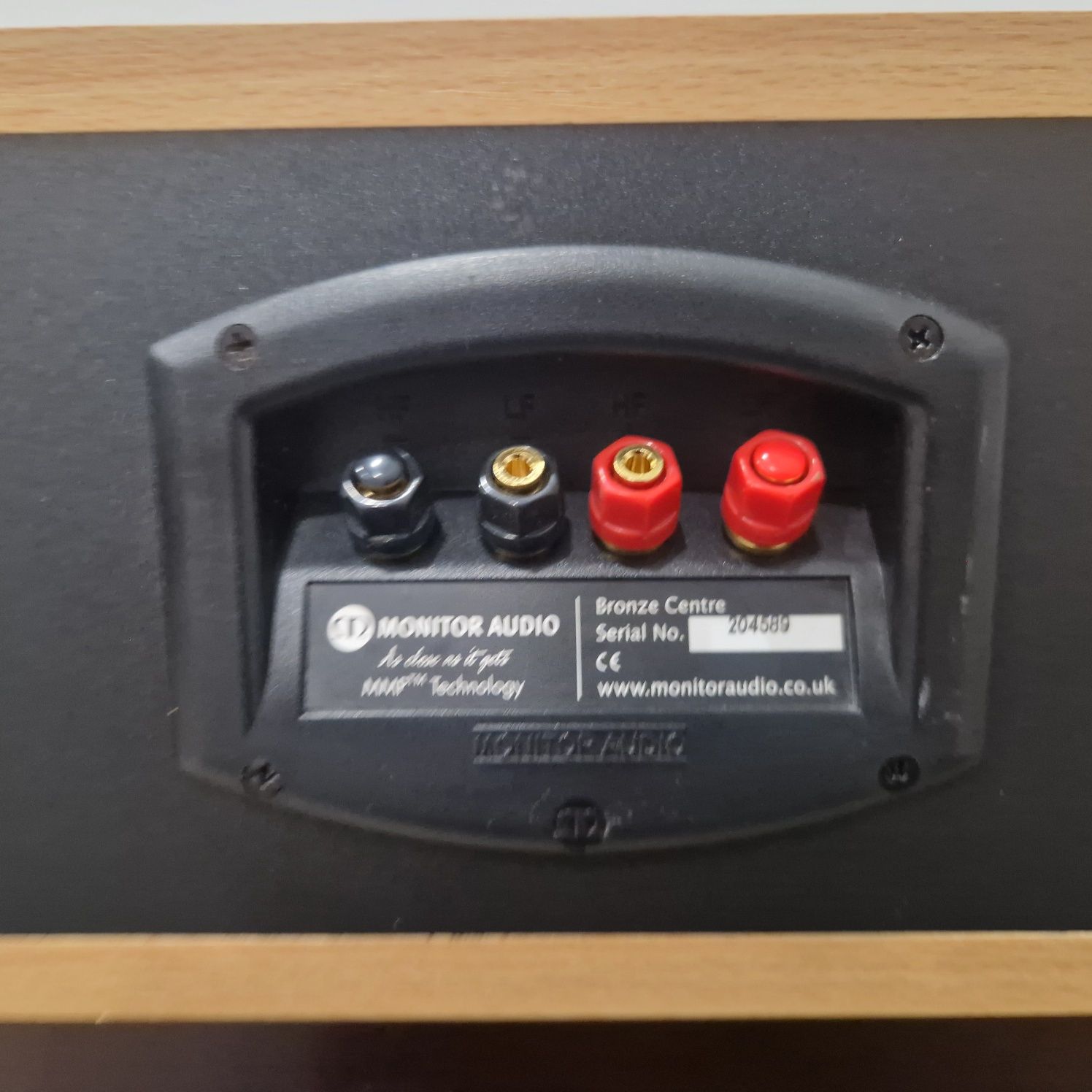 Monitor audio bronze center