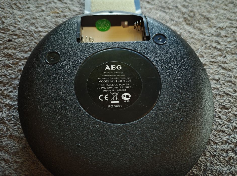 Przenośny odtwarzacz CD MP3 player