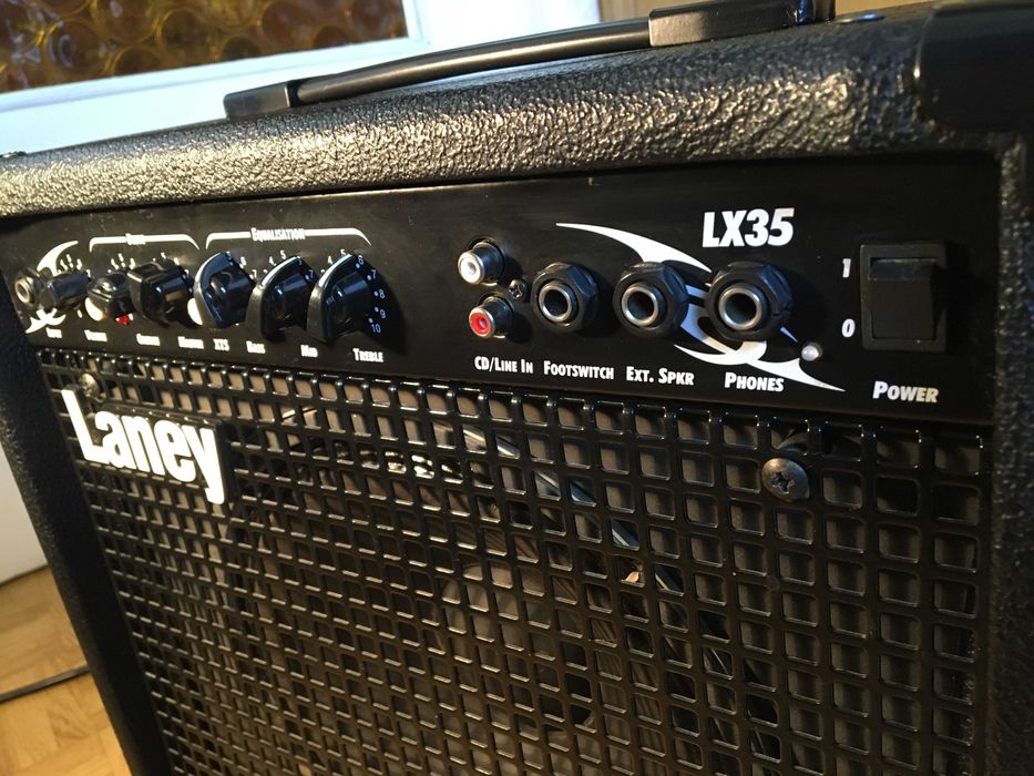 Laney LX35 wzmacniacz gitarowy combo tranzystorowy 30W 10" stan bdb