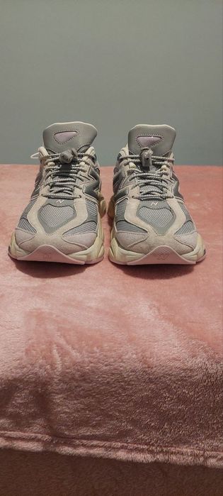 NY Balance u9060gm