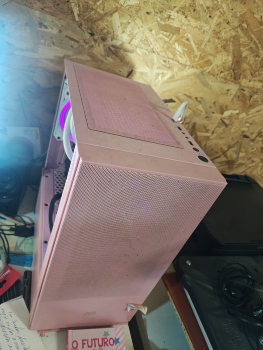 PC gamer cor de rosa water cooling