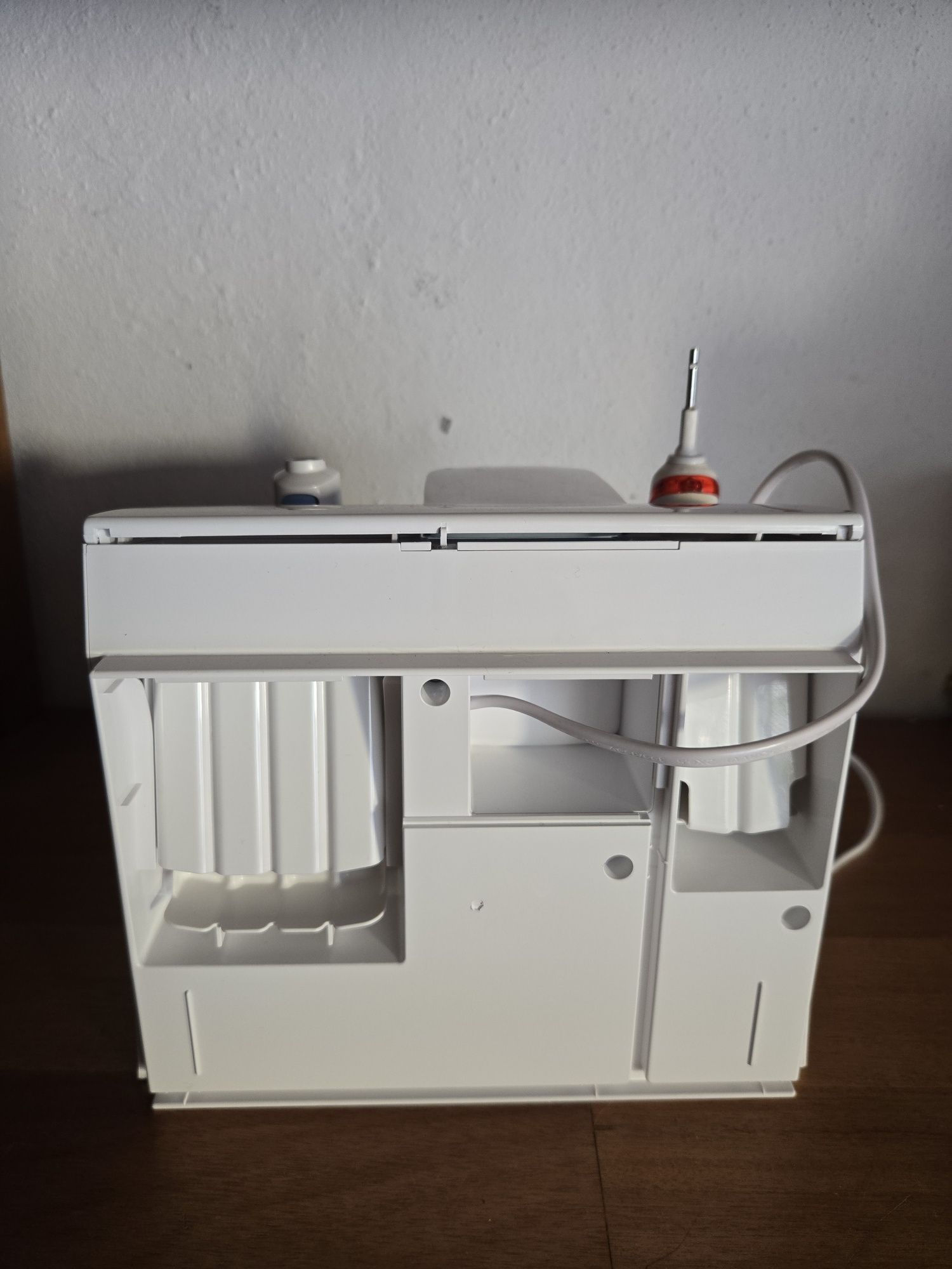 Escova + irrigador oral B oxyjet