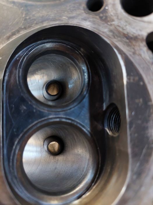 Портинг ГБЦ ВАЗ класика. Розточка. Розпил каналів.