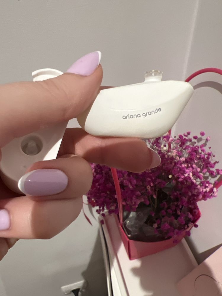 Ariana Grande mini woda perfumowana MOD Vanilla