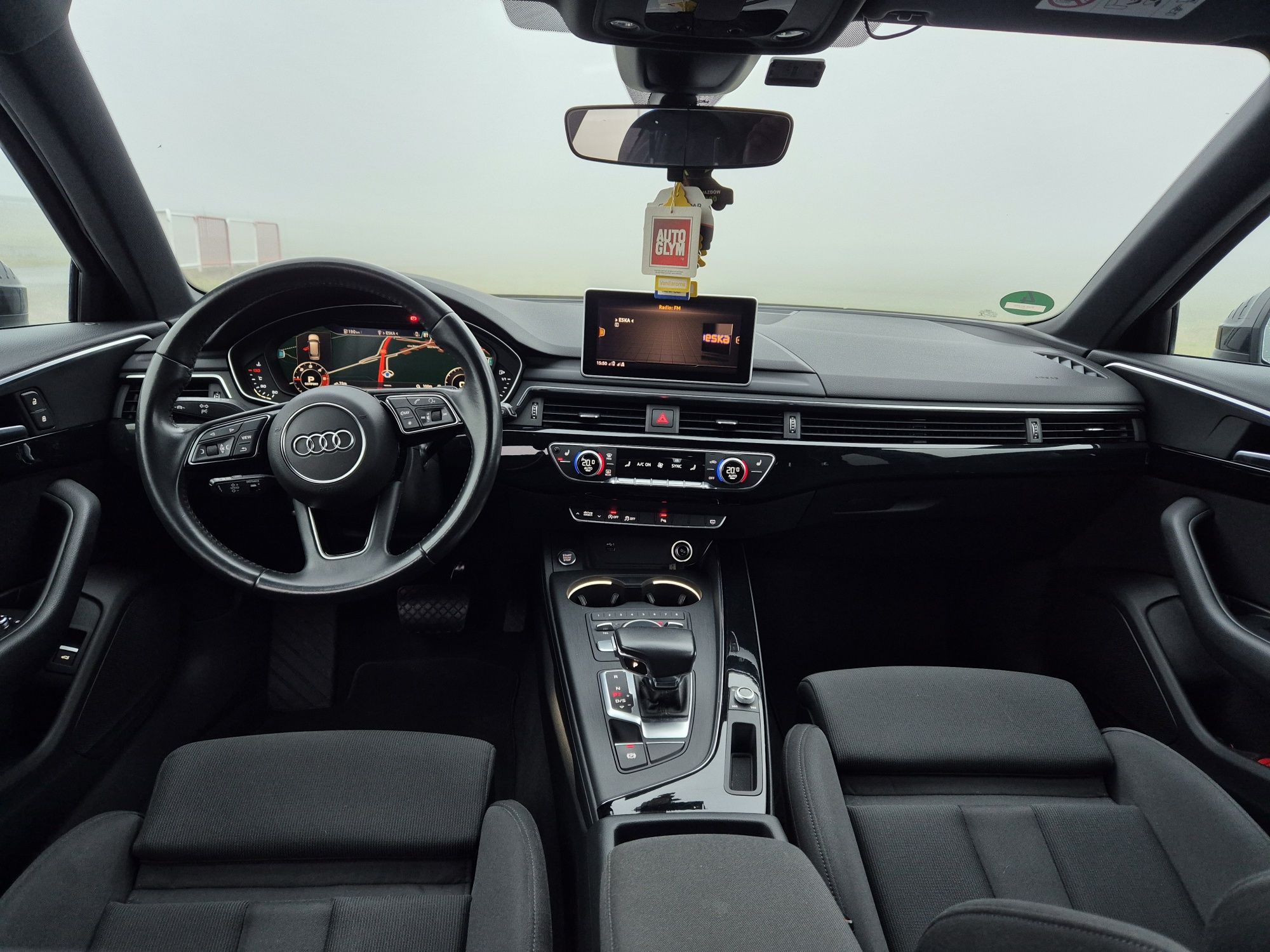 Audi A4 B9 2.0 190km Matrix Virtual S-line