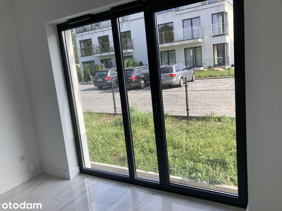 Nowe wykończone pod klucz. Z ogródkiem. Idealne dla seniora.