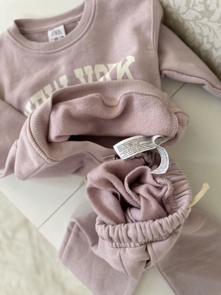 Теплий костюм на флісі  Zara , джинси MOM Zara  2-3 р 98 см нові