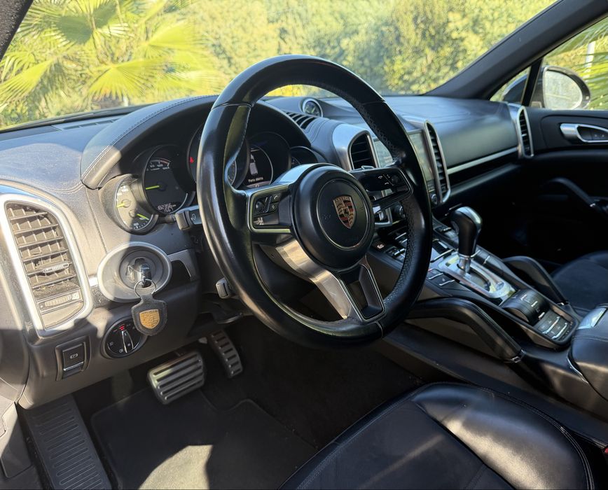 Porsche cayenne S hibrido