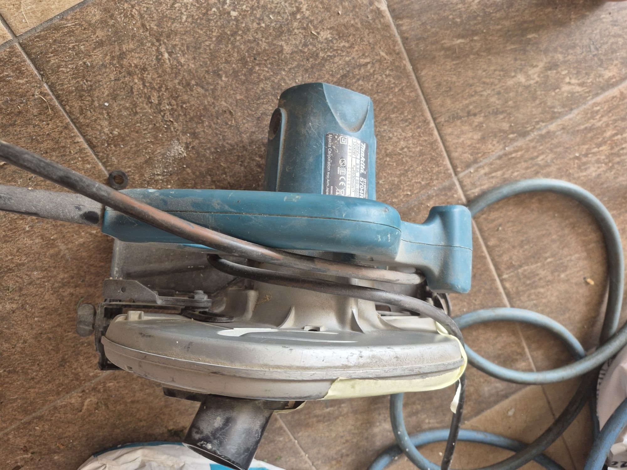 Piła pilarka makita 5704R