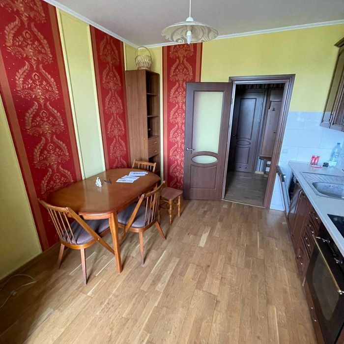 Оренда 2 кім квартири в новобудові на вул. Пасічній