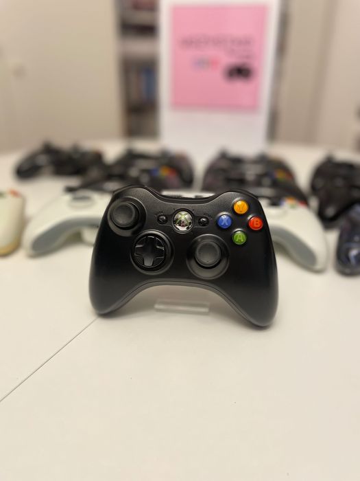 Pad do Xbox 360 - czarny