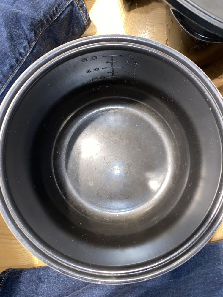 Redmond  Rmc-280E multicooker