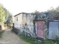 Casa antiga com vistas panorâmicas numa localização sossegada a 10 min