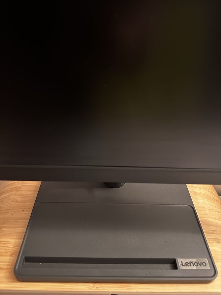 Monitor LENOVO 27”