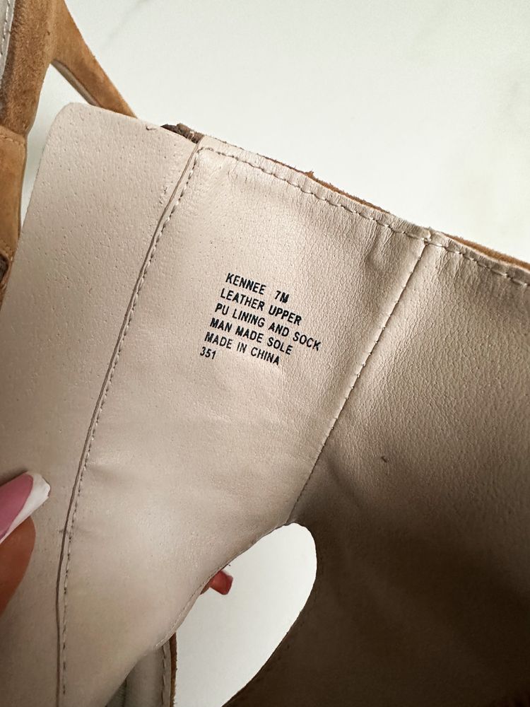 Brązowe zamszowe botki wiązane Steve Madden rozmiar 37