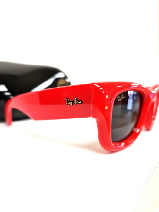 Okulary przeciwsłoneczne Ray-Ban Wayfarer Puffer Czerwone Unisex