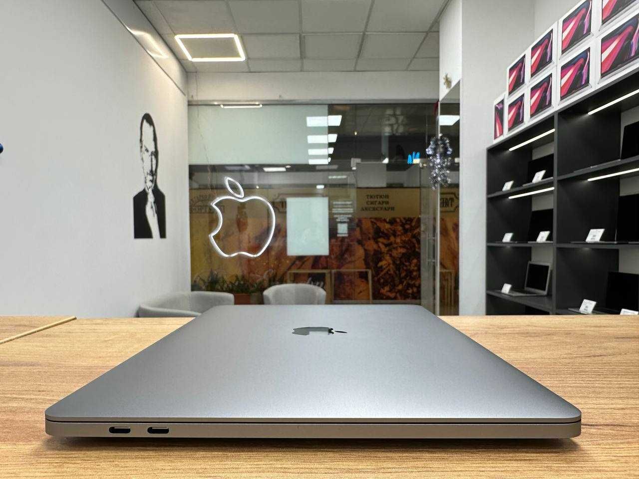 MacBook Pro 13 M1 2020 Стан Ідеалу M1|8|256 Макбук 29 циклів. Гарантія