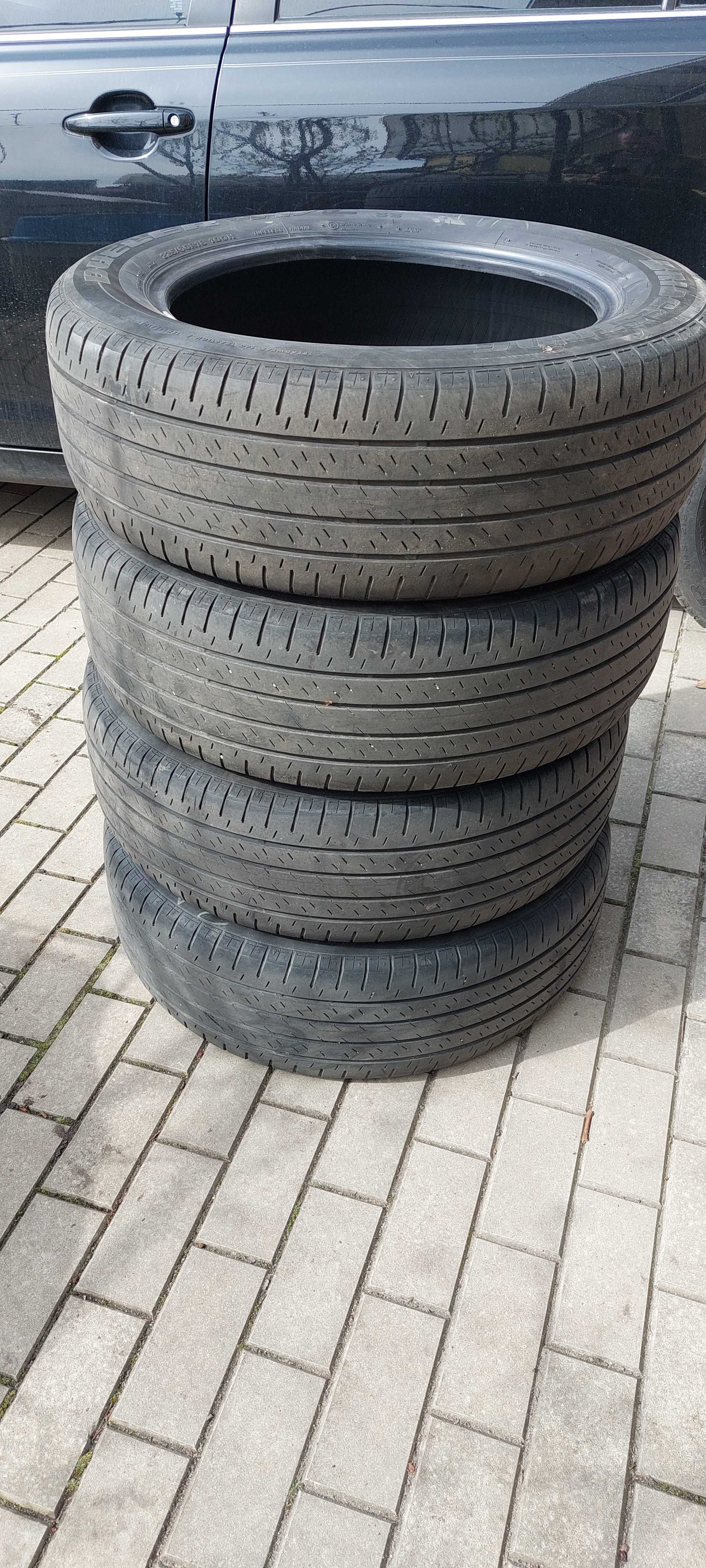 Продам шини літо Bridgestone 225/60/18