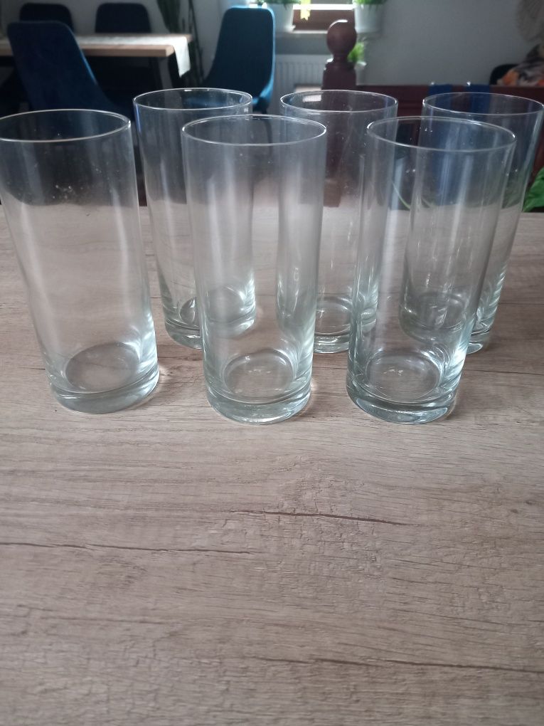 Szklanki do napojow