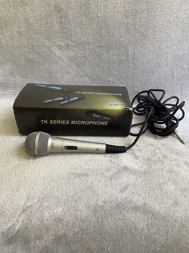Професійний мікрофон JTS TK-600