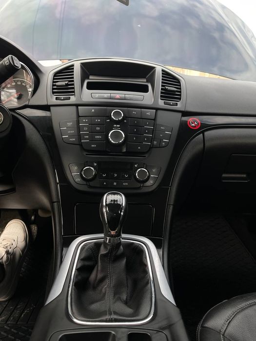 Opel Insignia Sports Tourer 2009 1.6