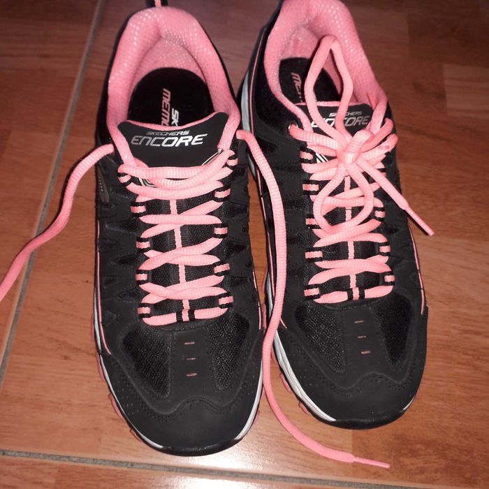 кроссовки scechers encora