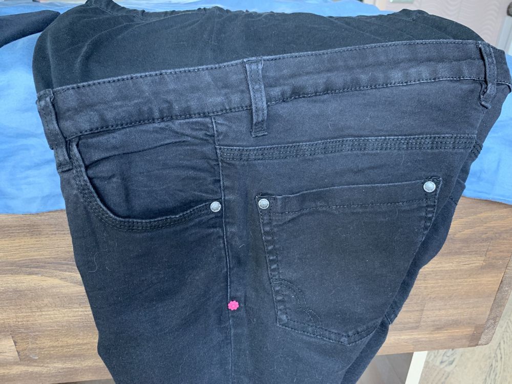 Фирменные брюки джинсы для беременных S-M