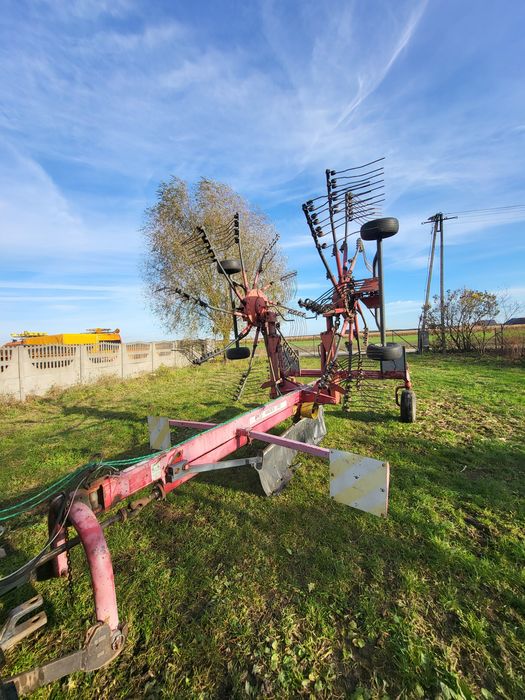 Zgrabiarka dwukaruzelowa PZ ANDEX 722 DEUTZ FAHR