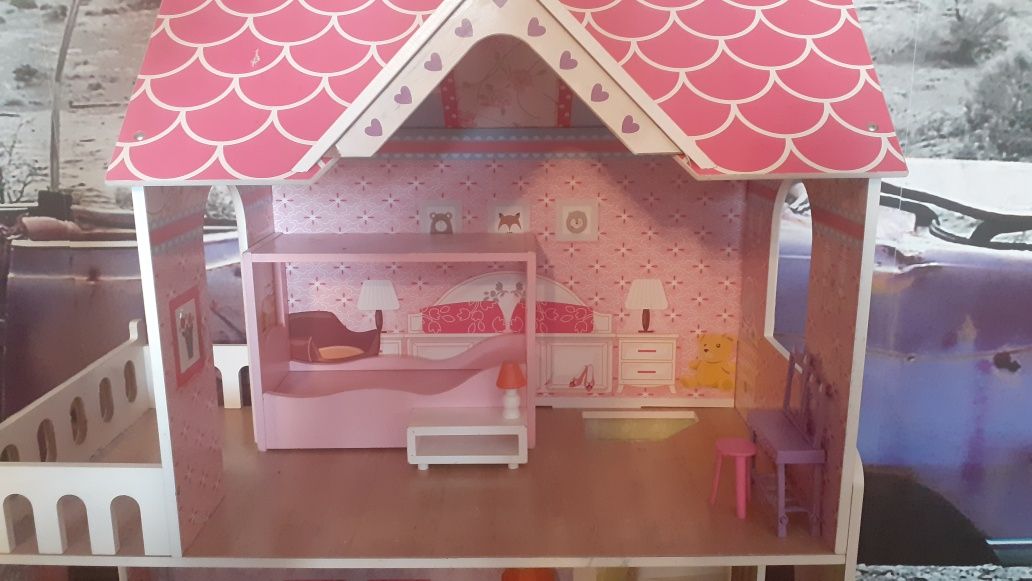 Domek dla lalek Barbie XXL drewniany 123cm