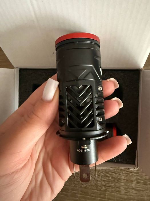 Міні LED лінзи AILEO H4 6000К 45–67Вт, з шторкою на дальнє світло