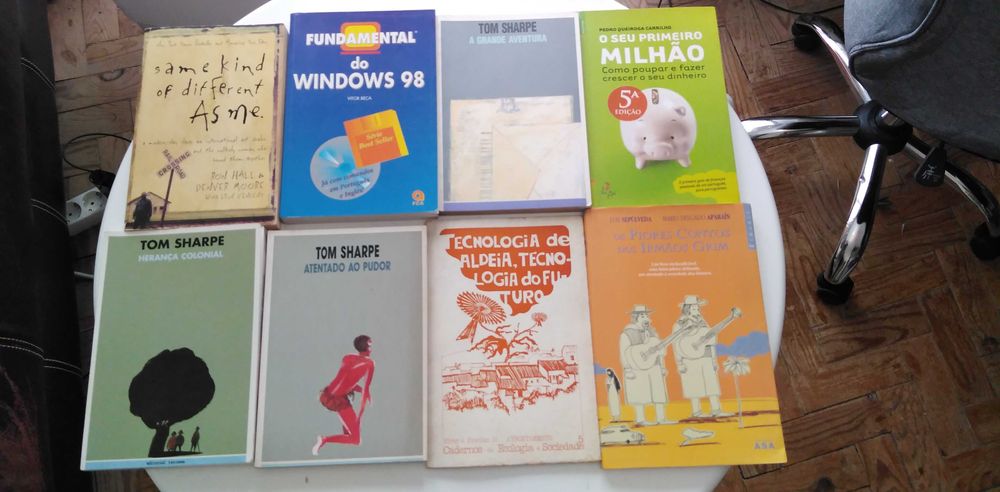 Livros diversos de Romance e Informática