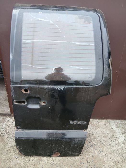 Задні двери віто