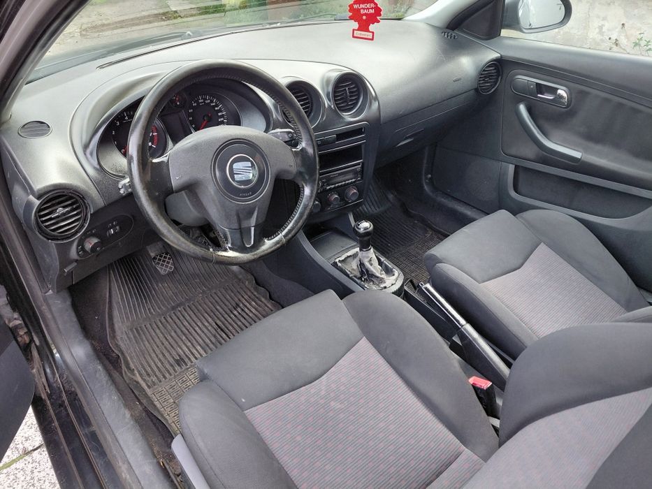 Seat Ibiza 1.4 benzyna Gaz Lpg Klimatyzacja Alufelgi Nowe opony Zimowe