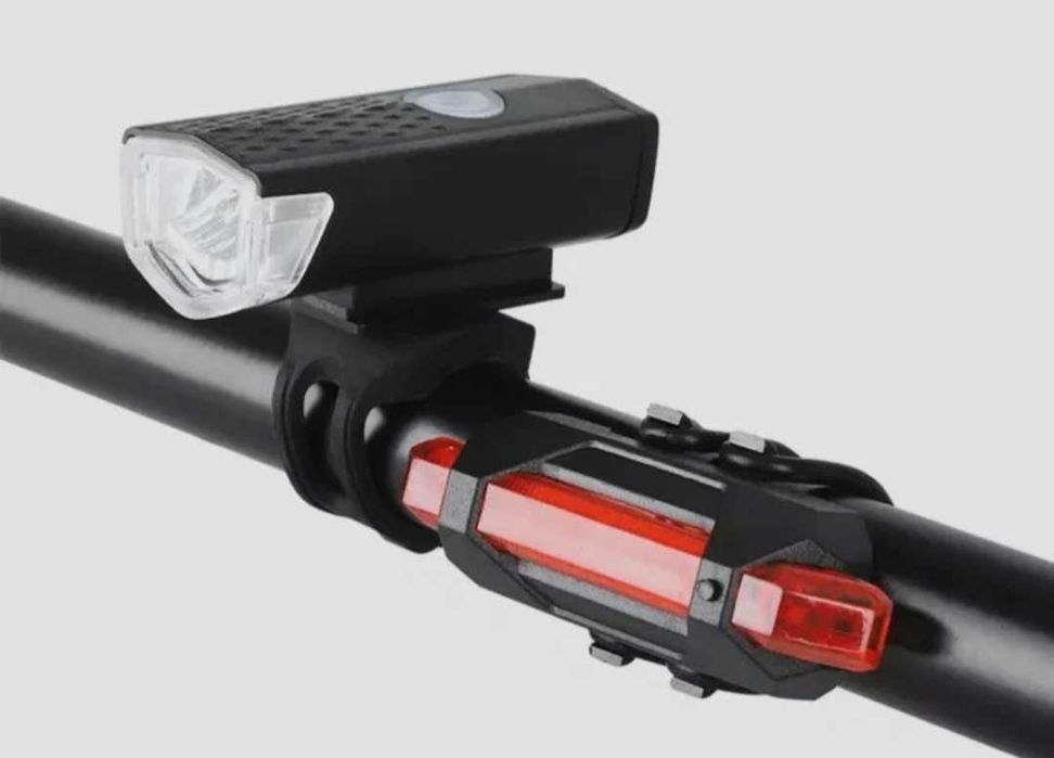Велофара набор на аккумуляторе фара и задний стоп красный