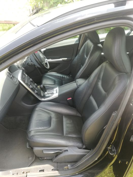 Volvo V60 12r D5 205km 452-26 całe na części