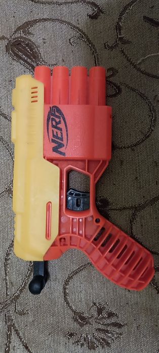 Пистолеты бластеры нерф nerf alpha strike