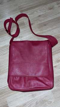 Женская кожаная сумка планшетка