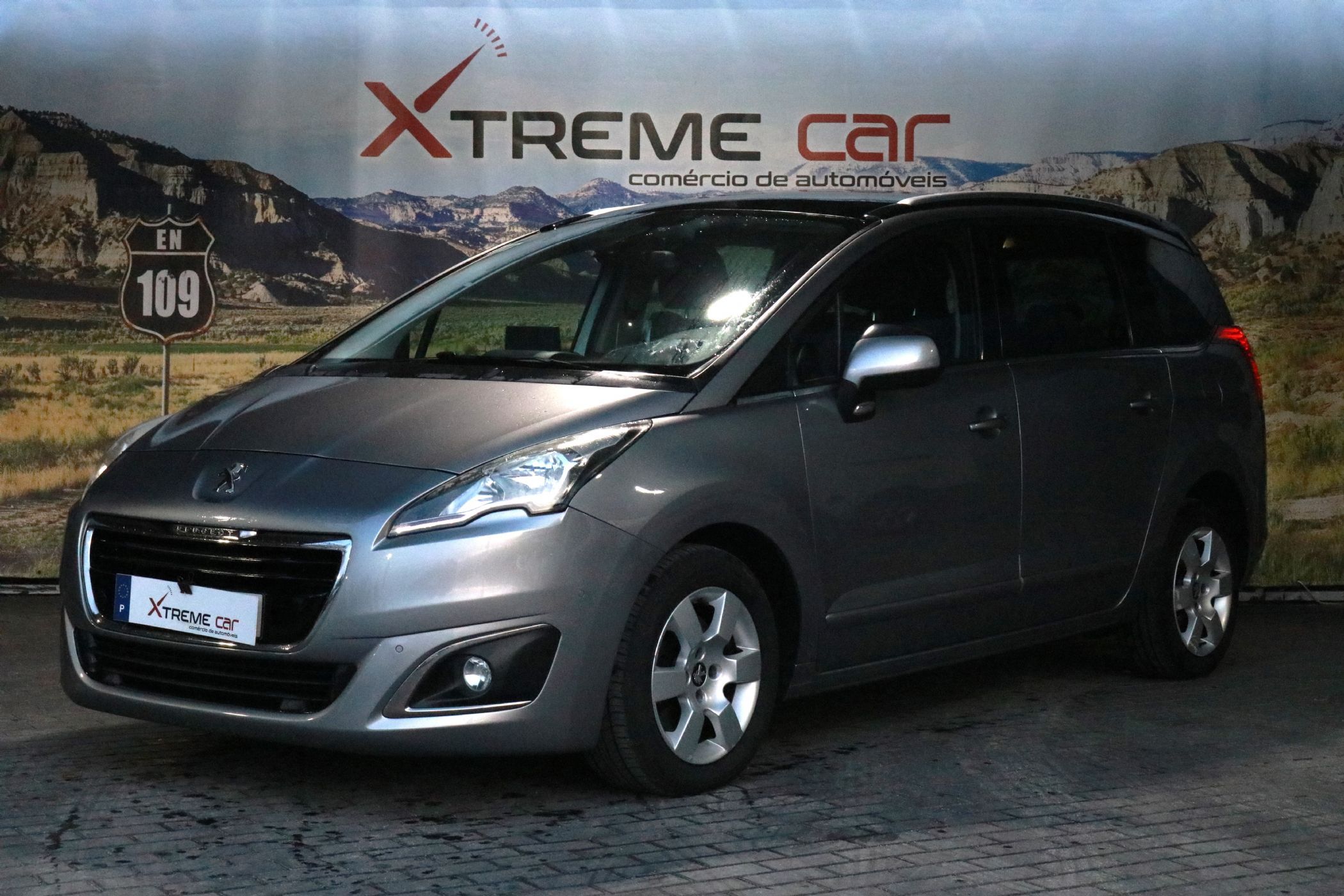 Peugeot 5008 1.6 BlueHDi Allure EAT6
