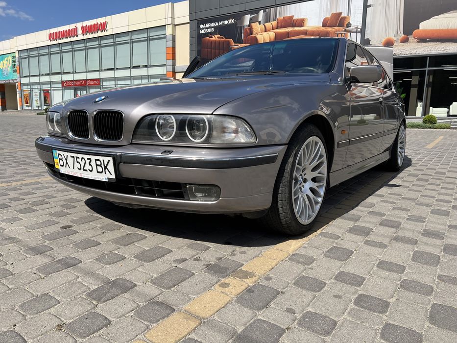 Продам BMW 523 1998