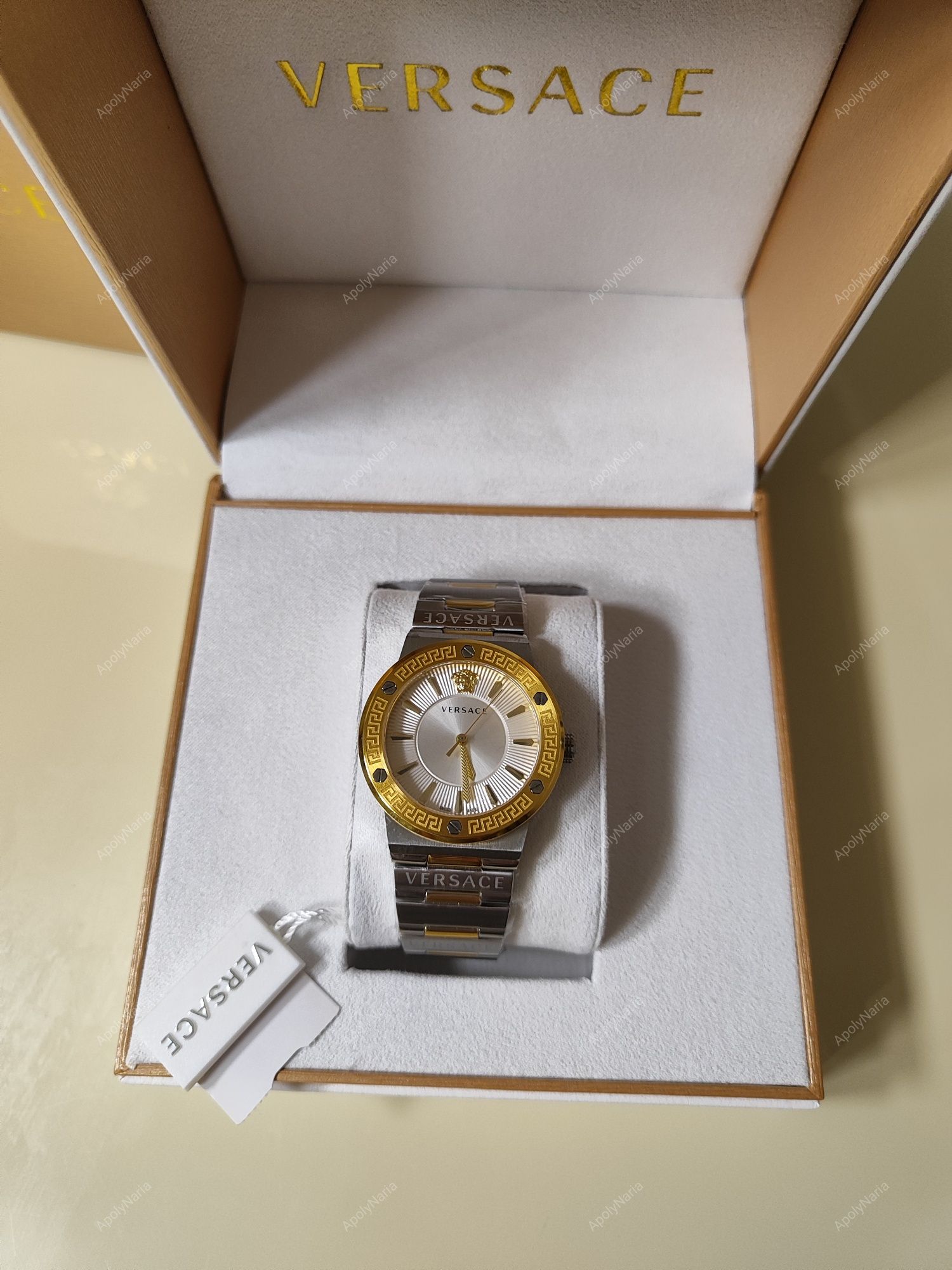 Годинник Versace VEVH00620 Часы Версаче