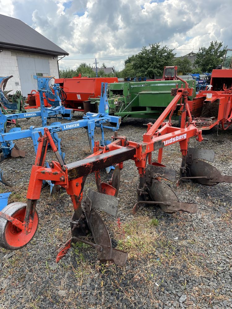 Landsberg 3 2+1 плуг німецький не lemken , kverneland