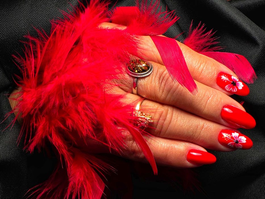 Paznokcie żelowe Poznań