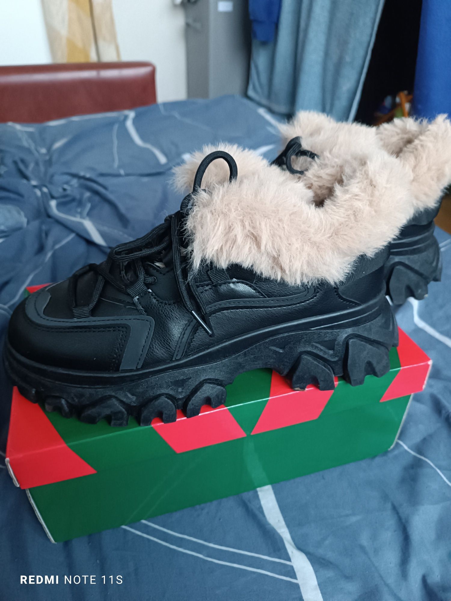 Buty zimowe z futerkiem