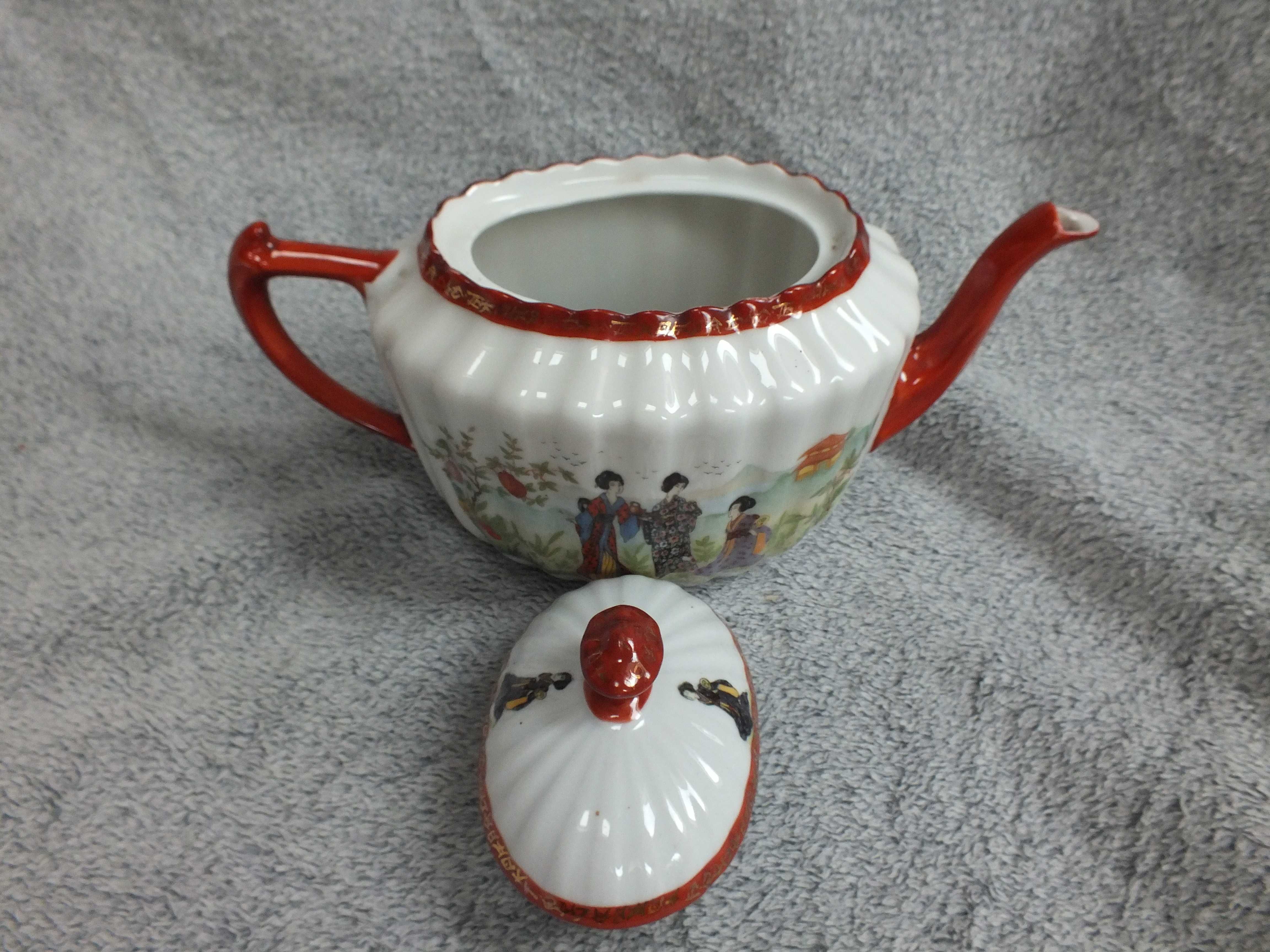 Stary Imbryk  C. Tuppack Tiefenfurt -  Art Deco 1925-45 Japan Bunt