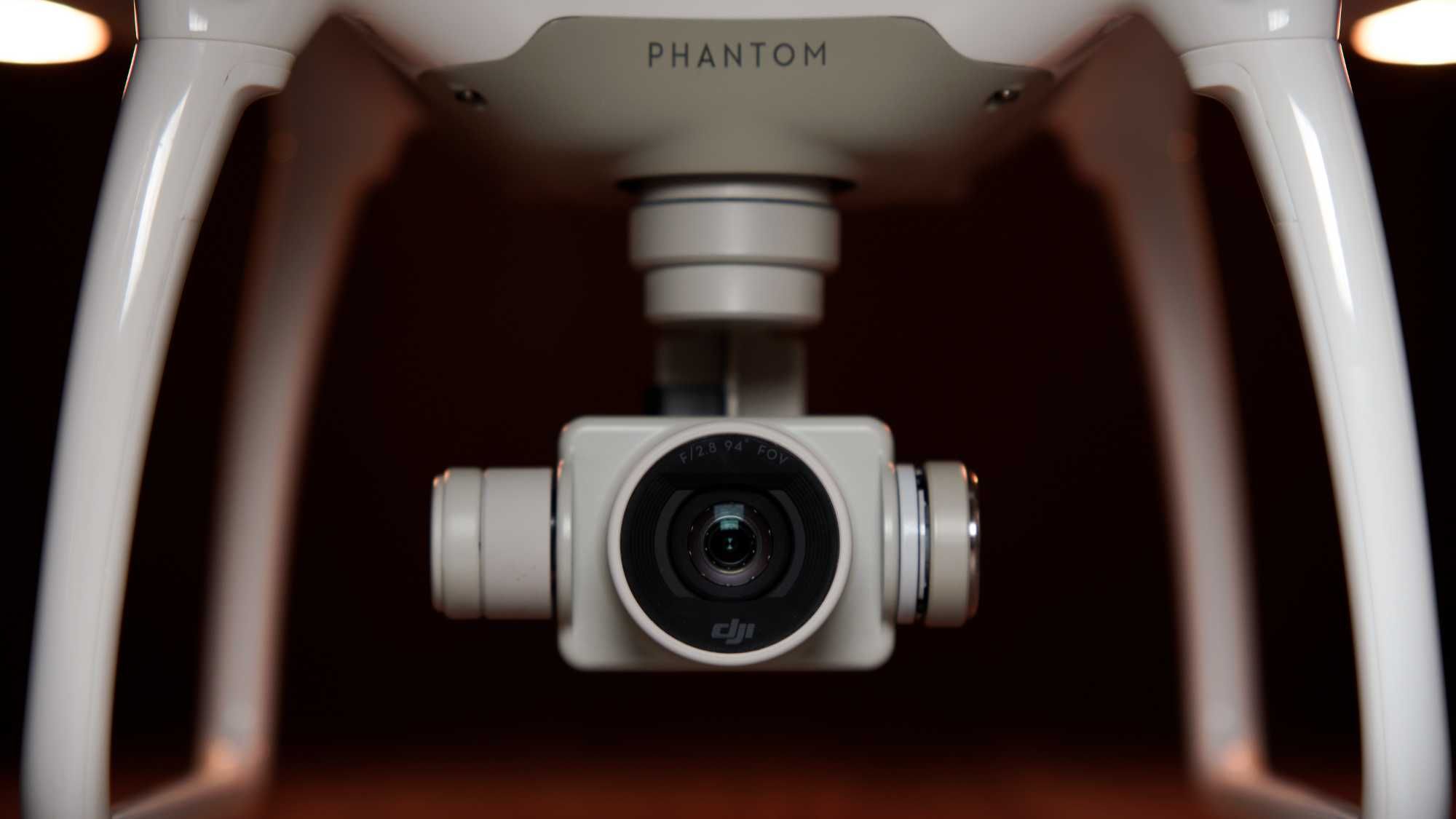 DJI Phantom 4 - Fly More Combo