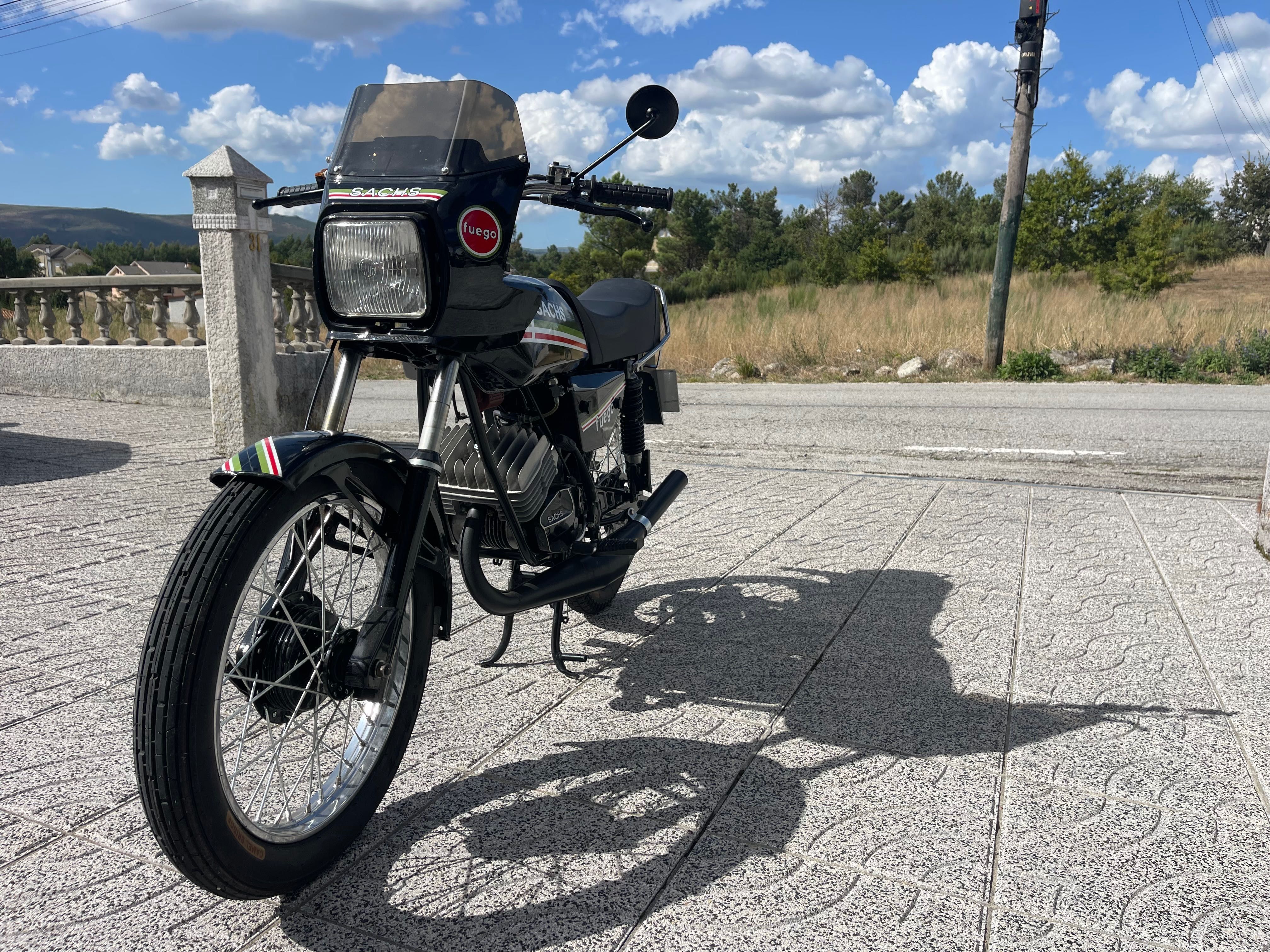 Motorizada Sachs Fuego 80cc Athena Restaurada